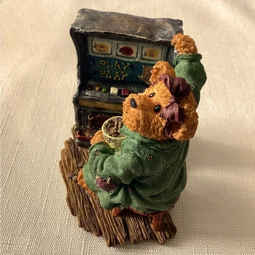 Boyd Bear Vintage Resin Slot Player